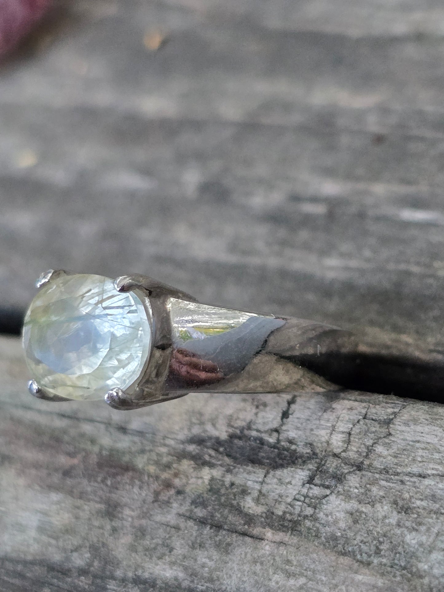 Golden rutile size 8