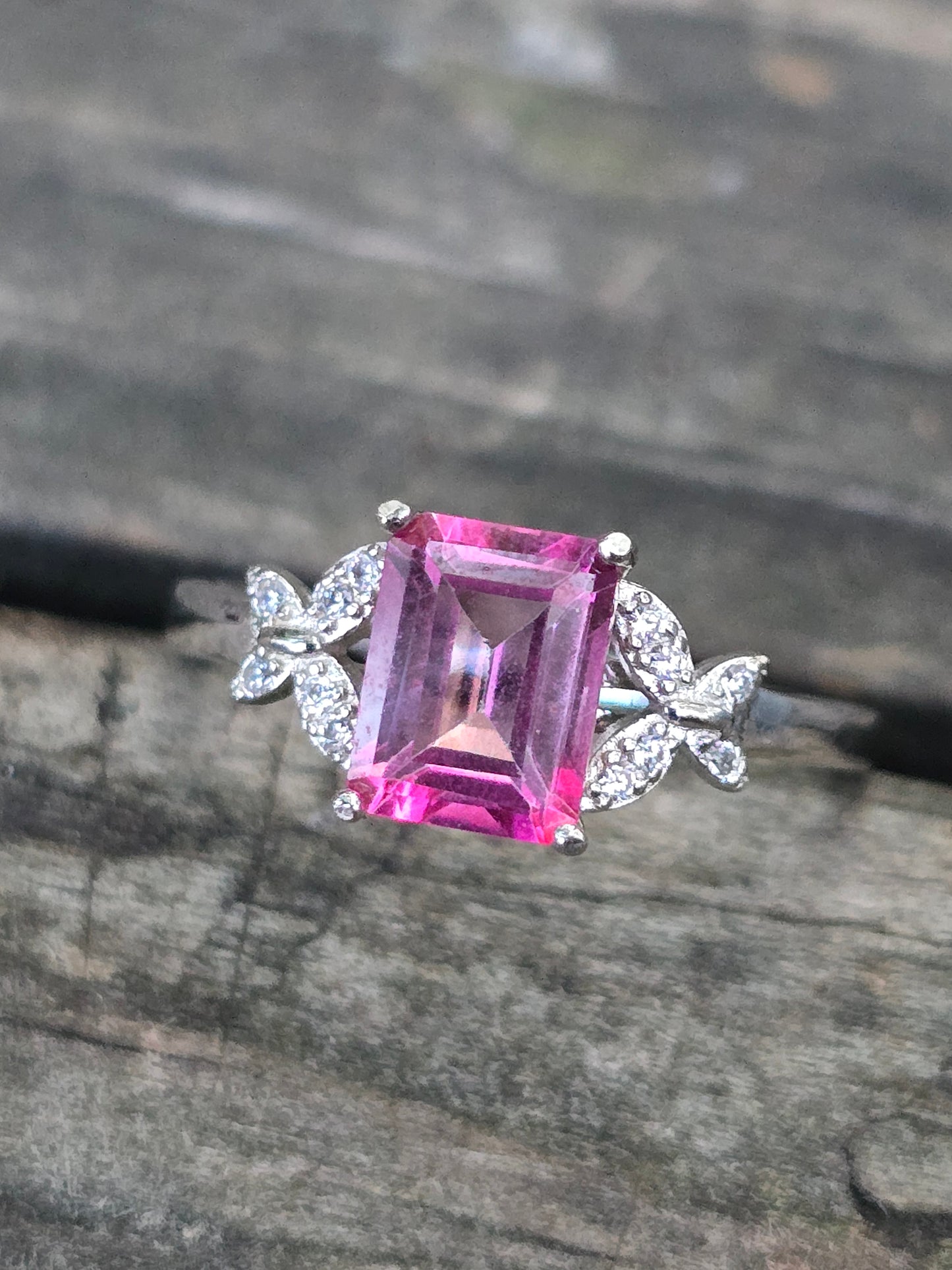 Size 8 pink topaz