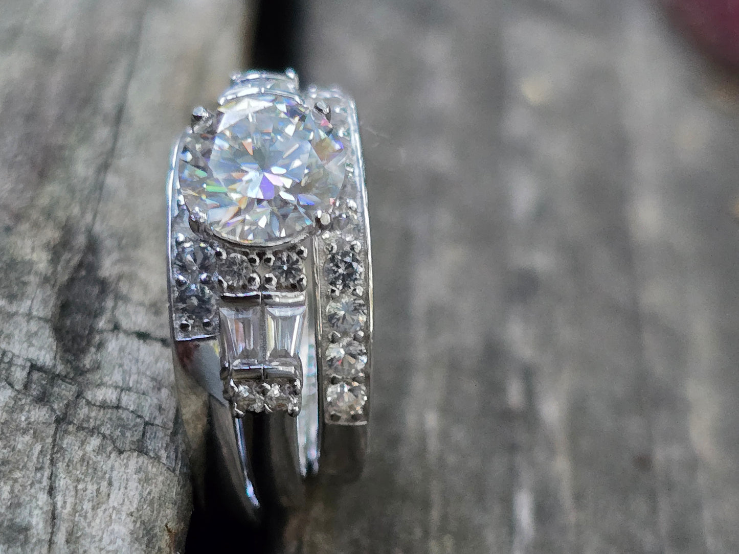 Size 8 3 band set moissanite