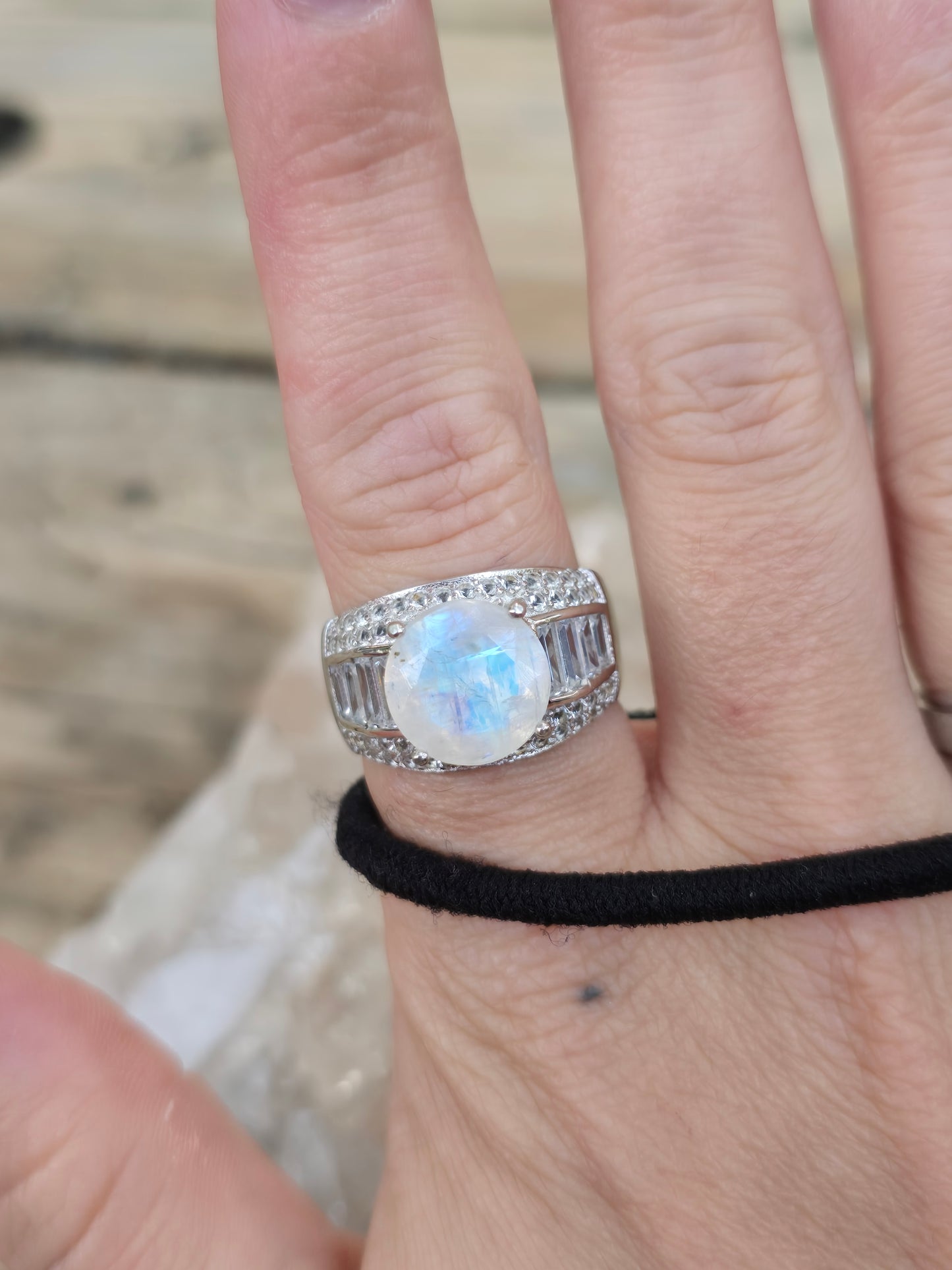 Rainbow moonstone & white topaz size 7.5