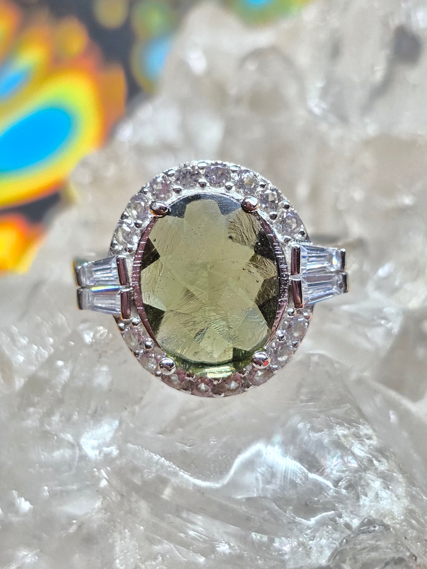 Moldavite and white topaz size 8