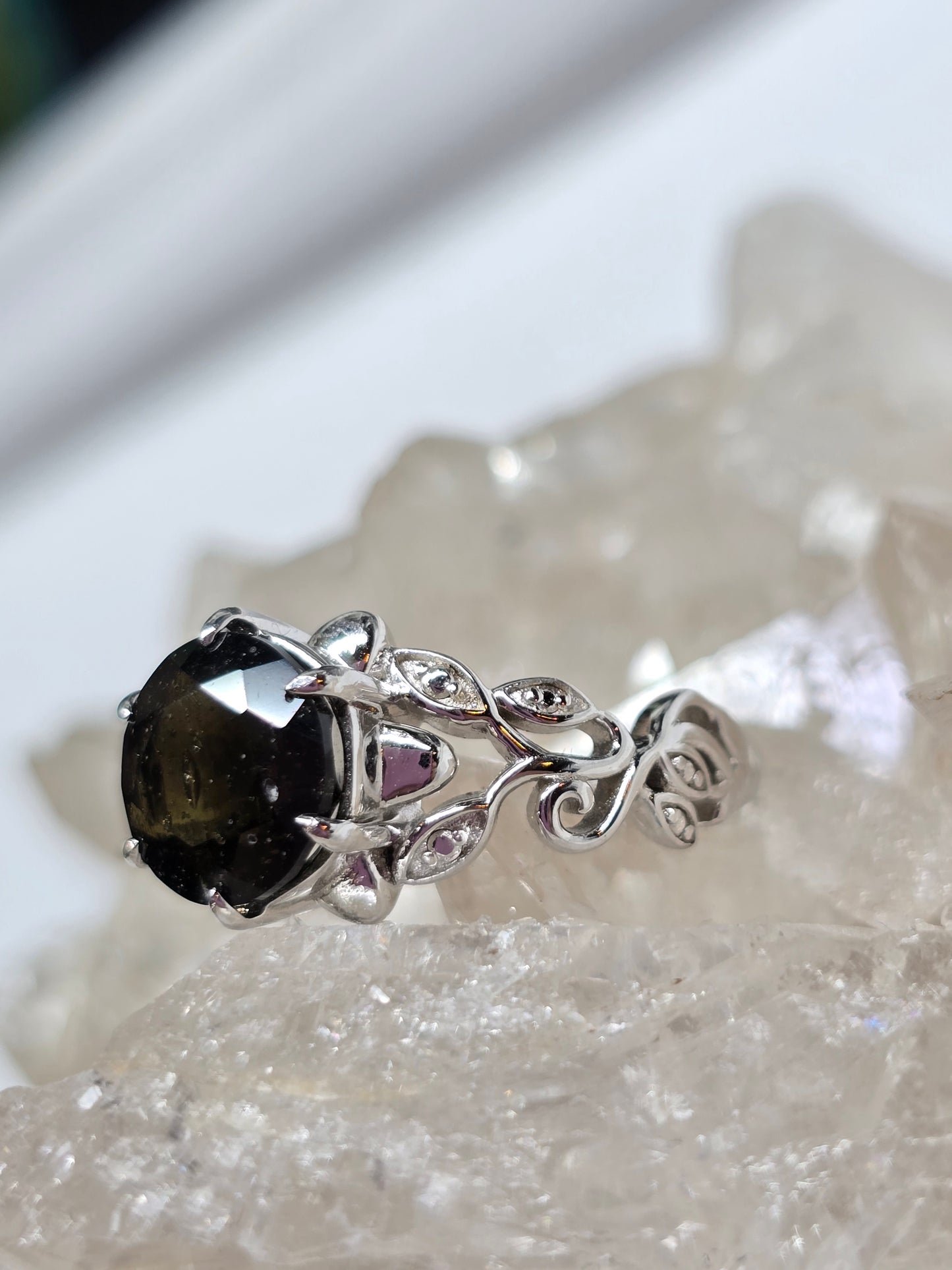 Size 7.5 moldavite