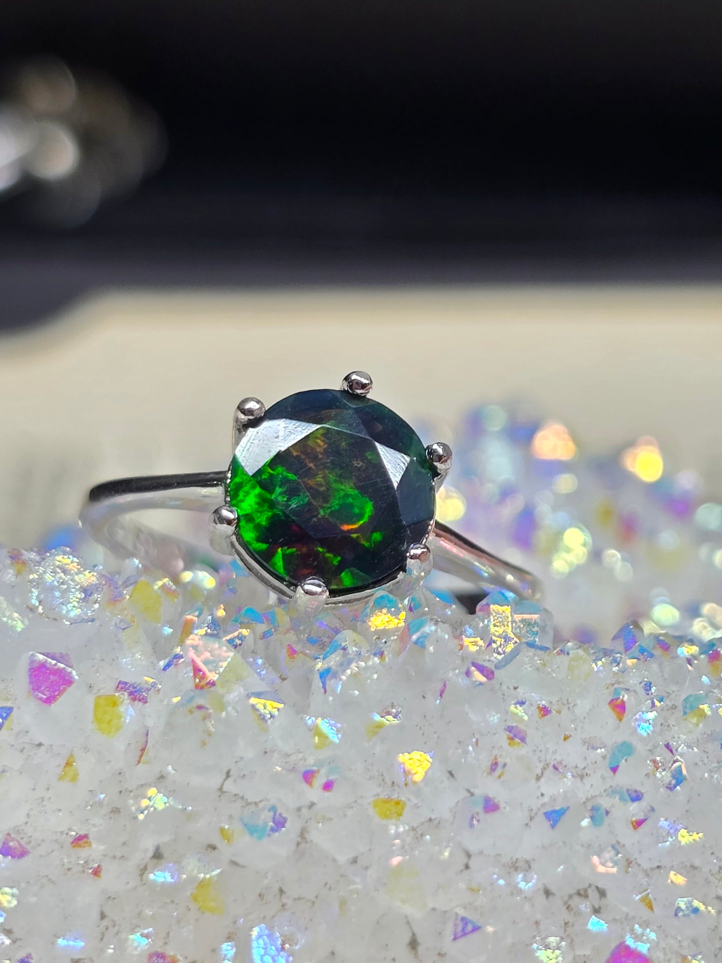 Smoked black opal size 6