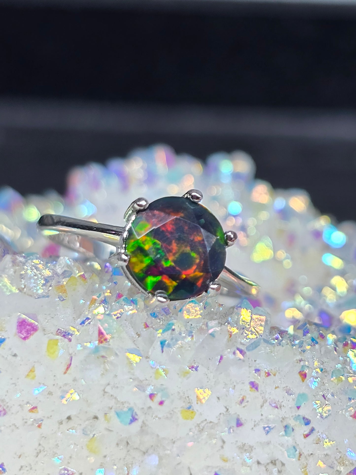 Smoked black opal size 6