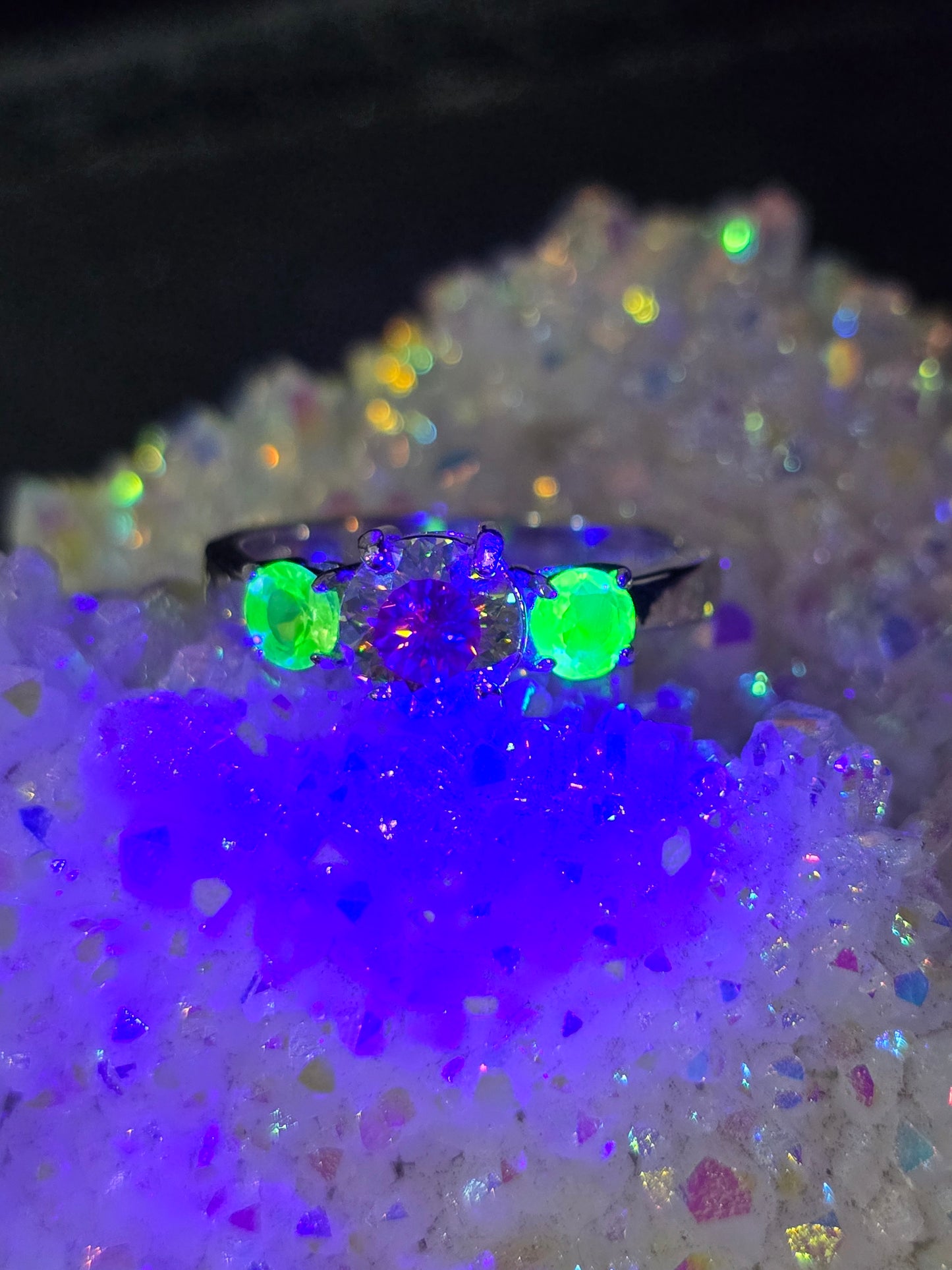"Slime" MOISSANITE and uranium glass.