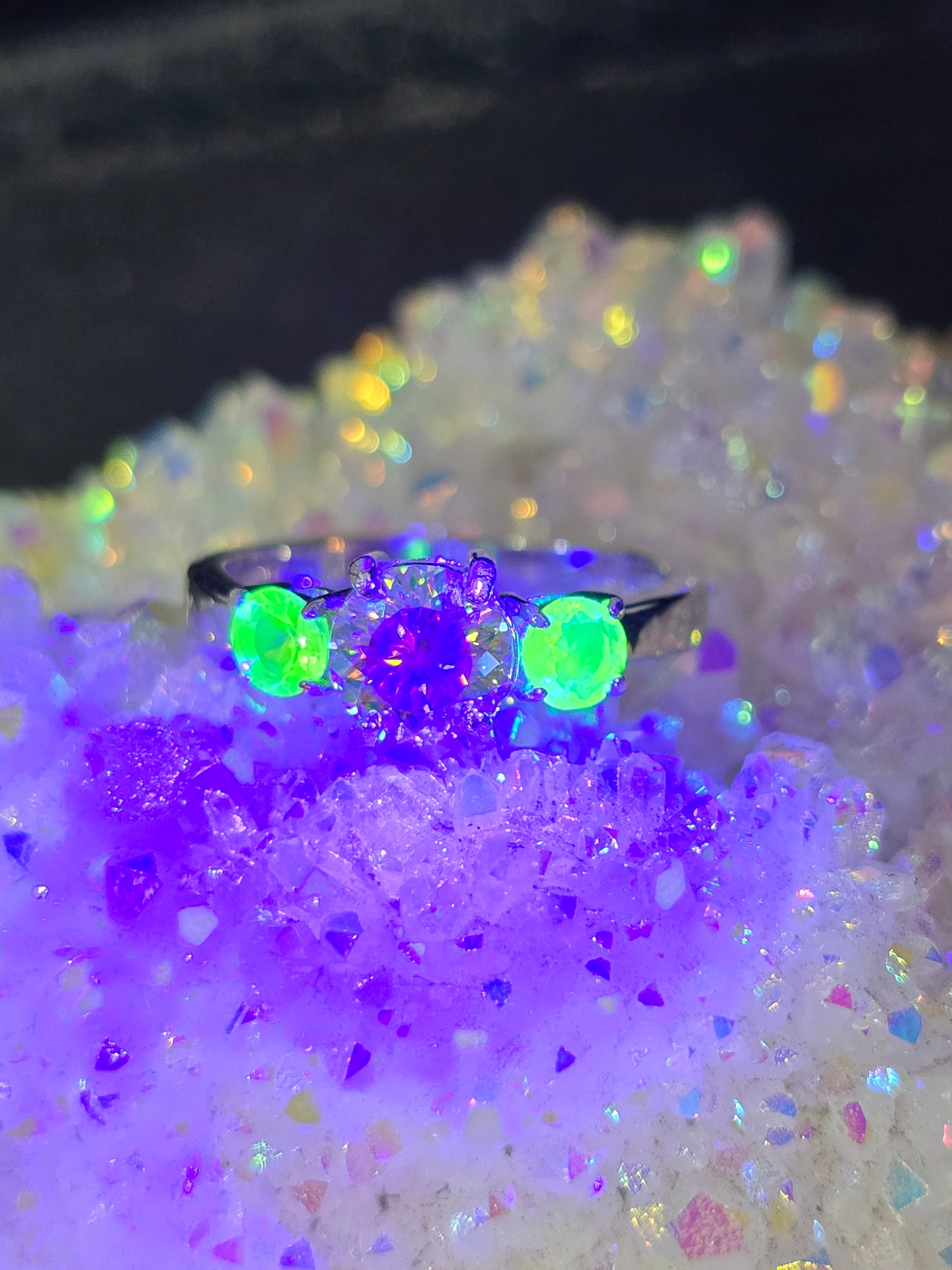 "Slime" MOISSANITE and uranium glass.