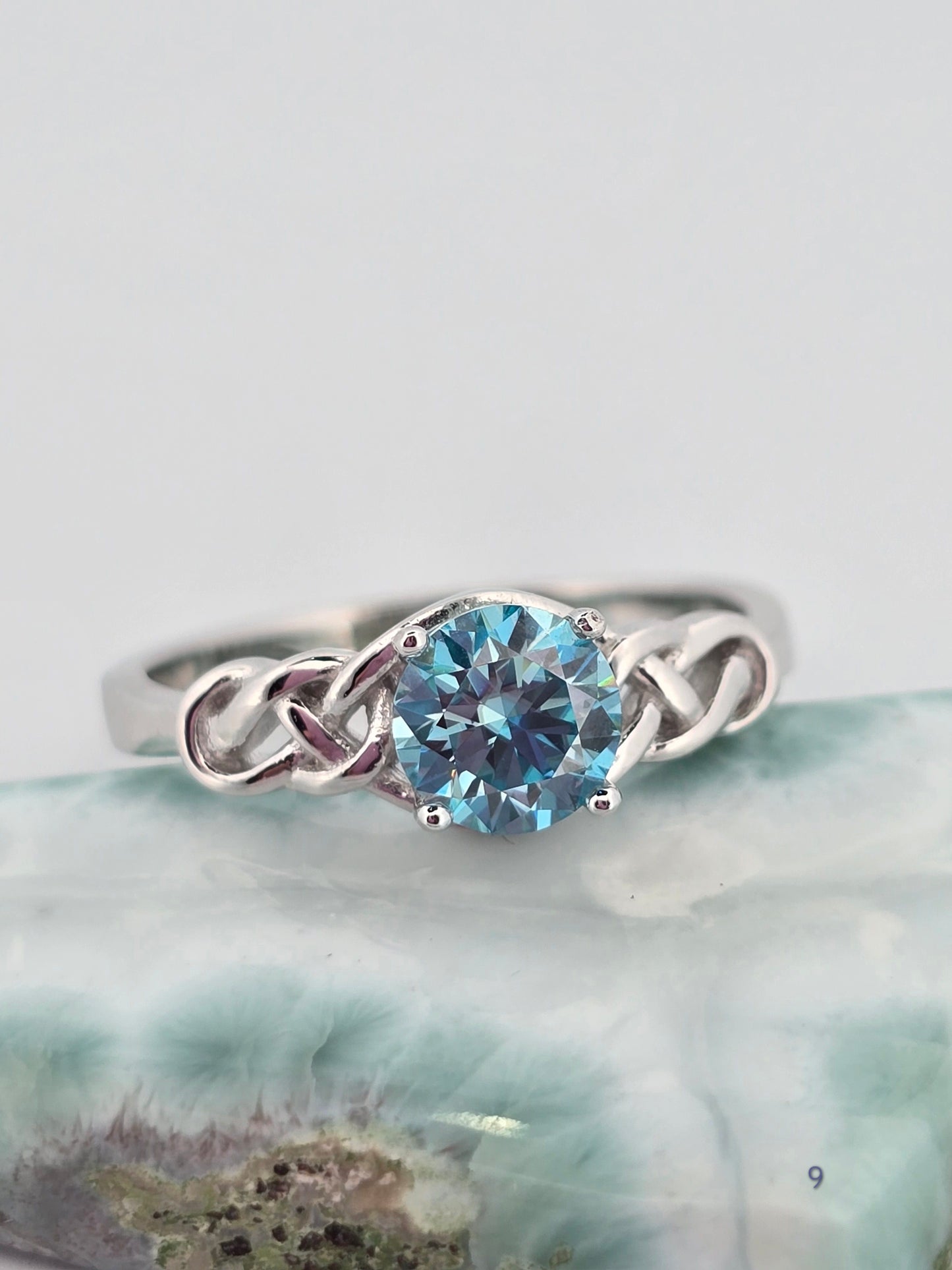 Size 9 sea blue moissanite