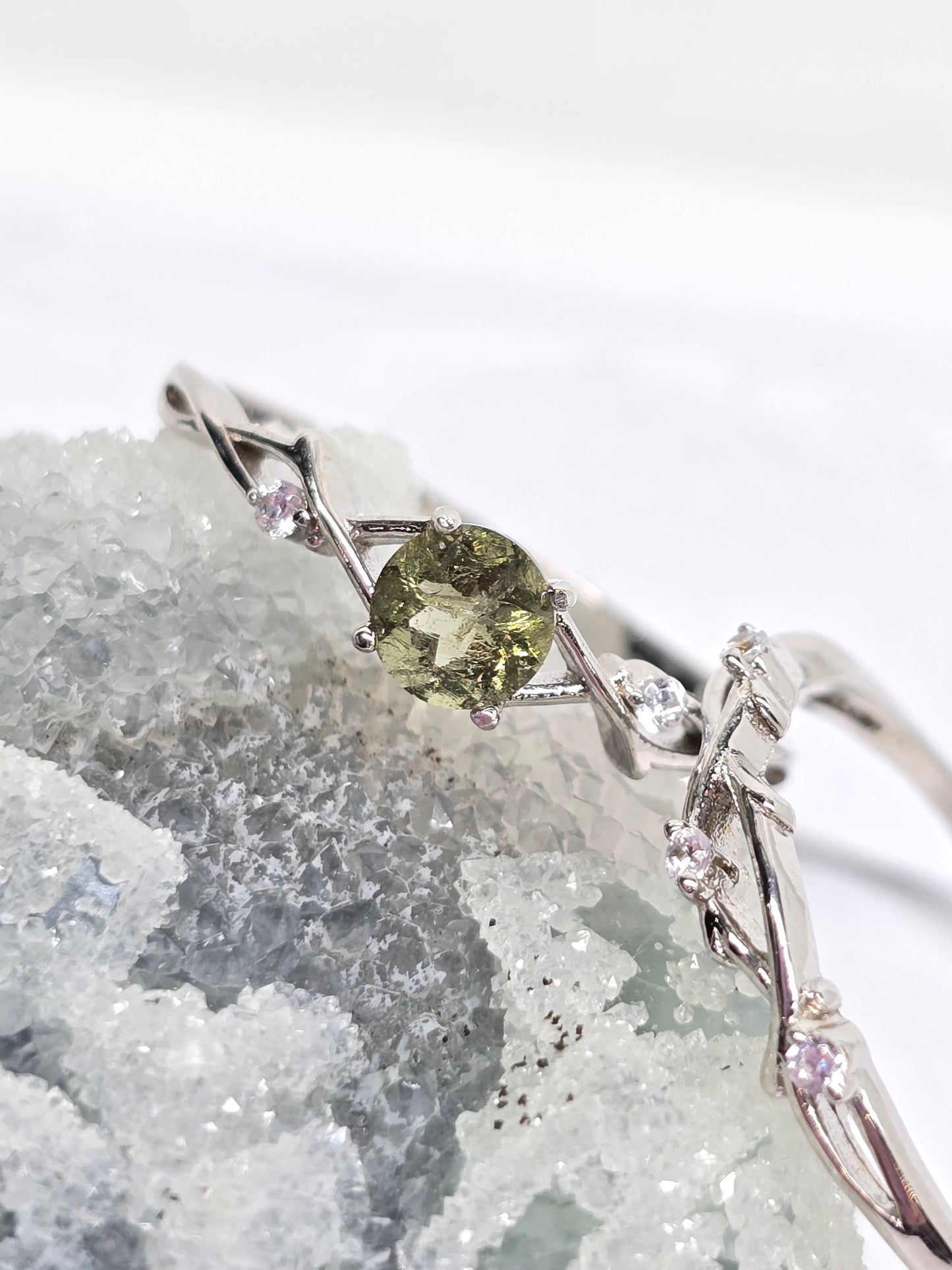 Size 10 moldavite 2band set