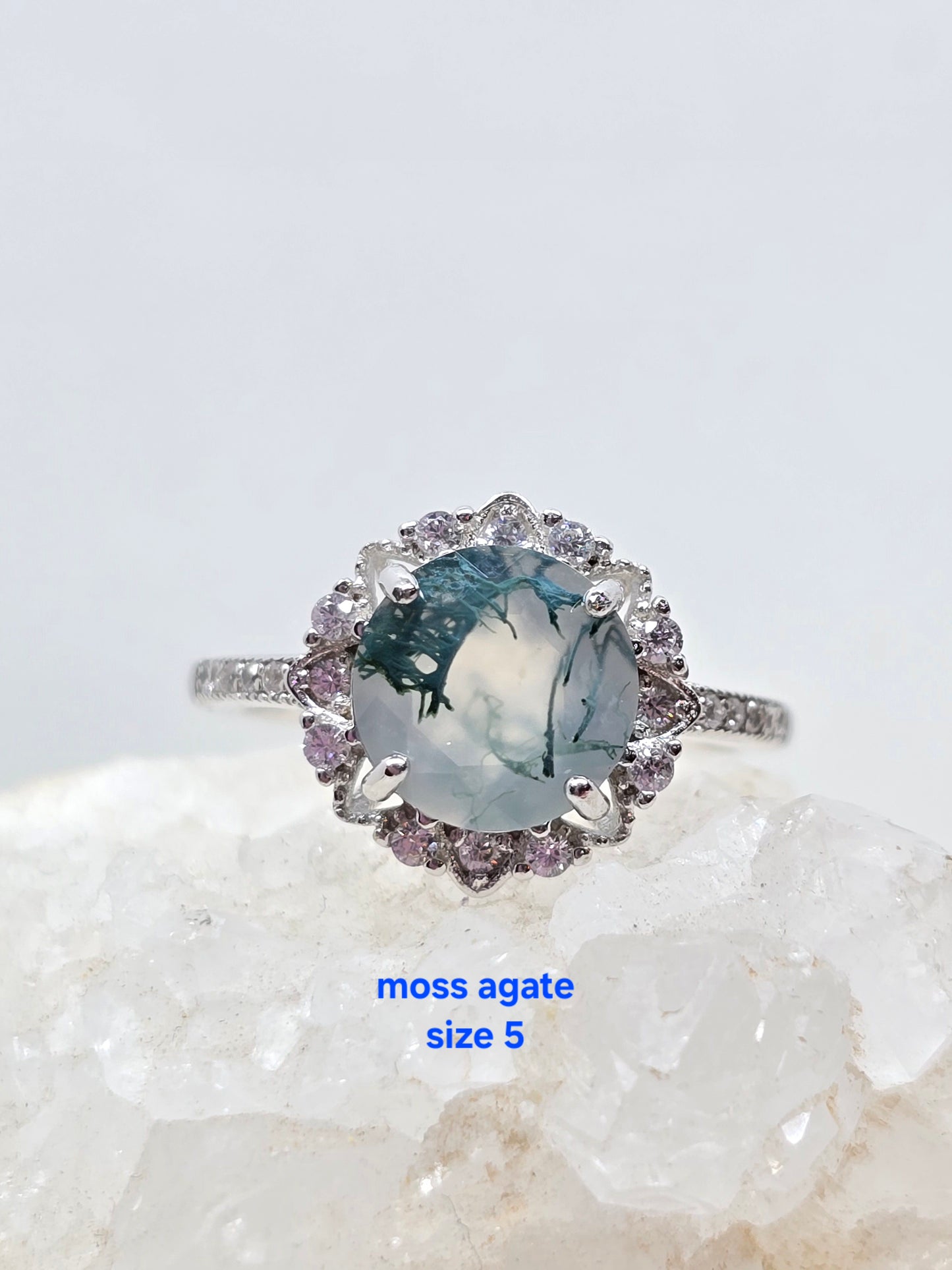Size 5 moss agate