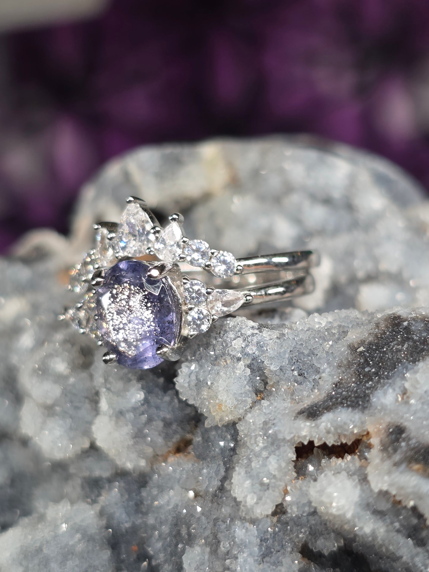 Size 8 galaxy iolite 2 band set