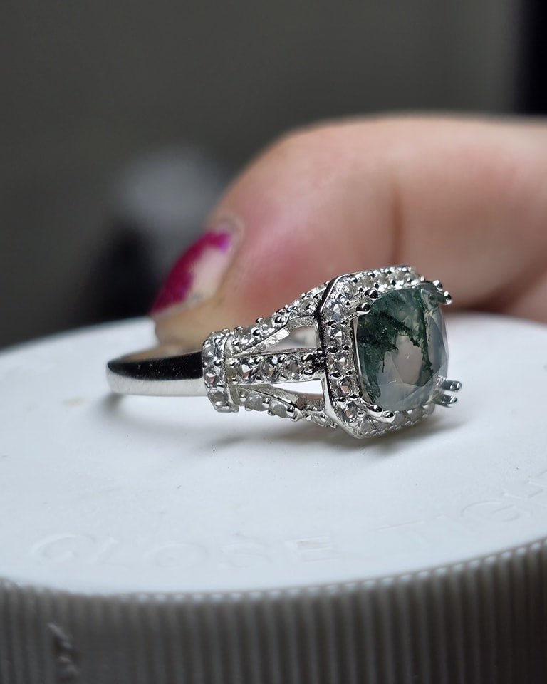 Moss agate princess ring