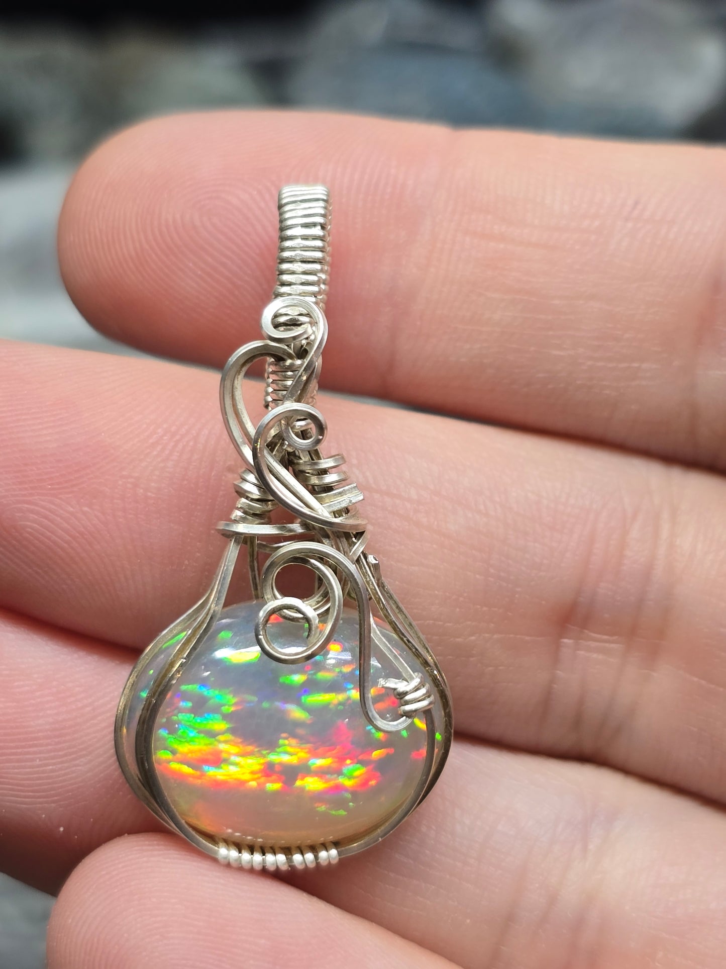 11ct honeycomb pinfire Ethiopian opal