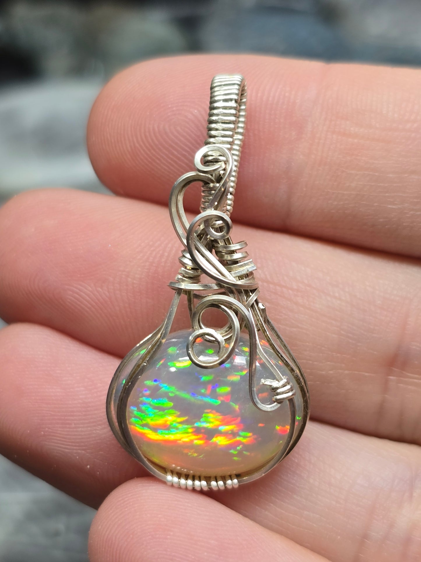 11ct honeycomb pinfire Ethiopian opal