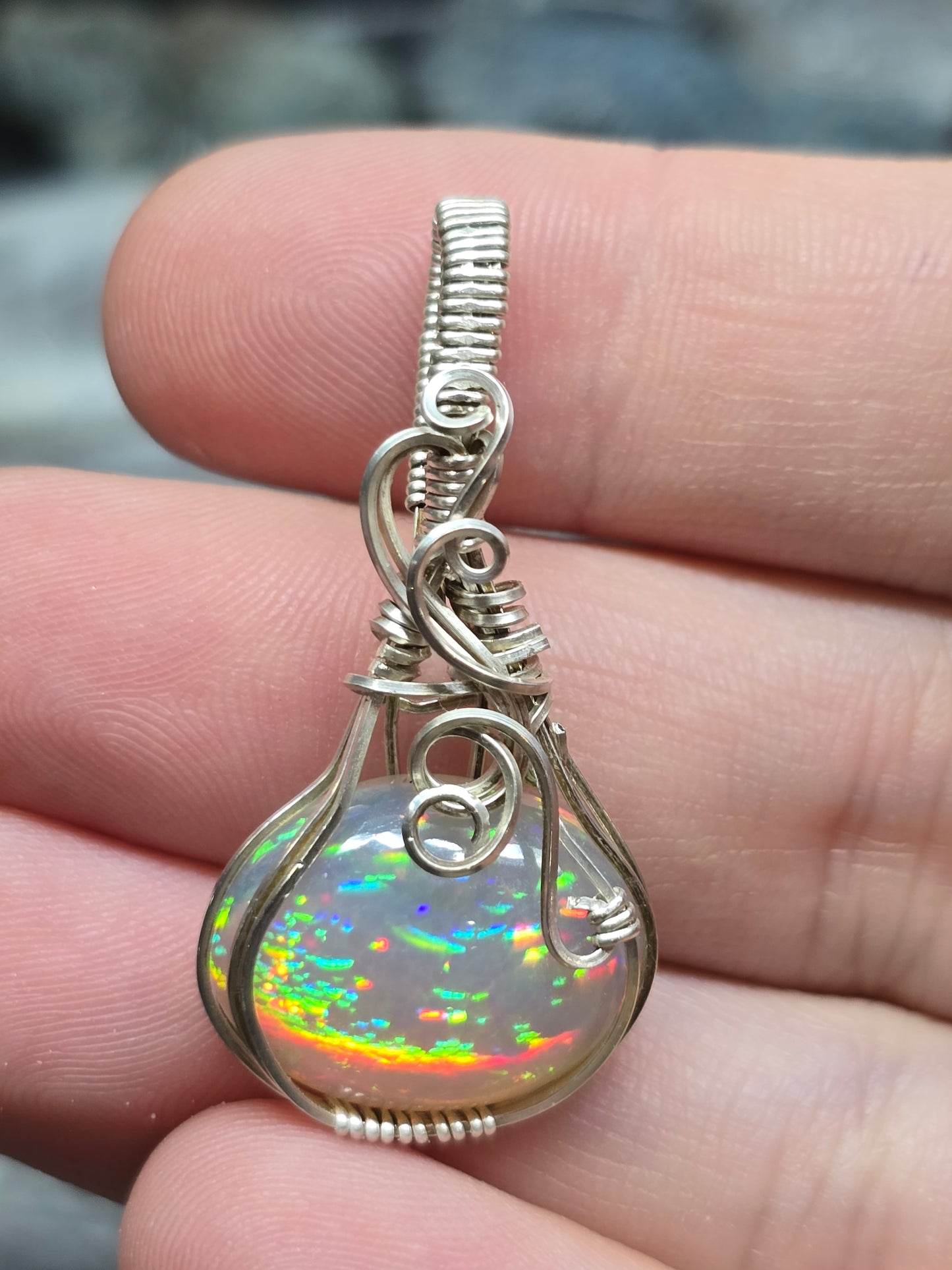 11ct honeycomb pinfire Ethiopian opal