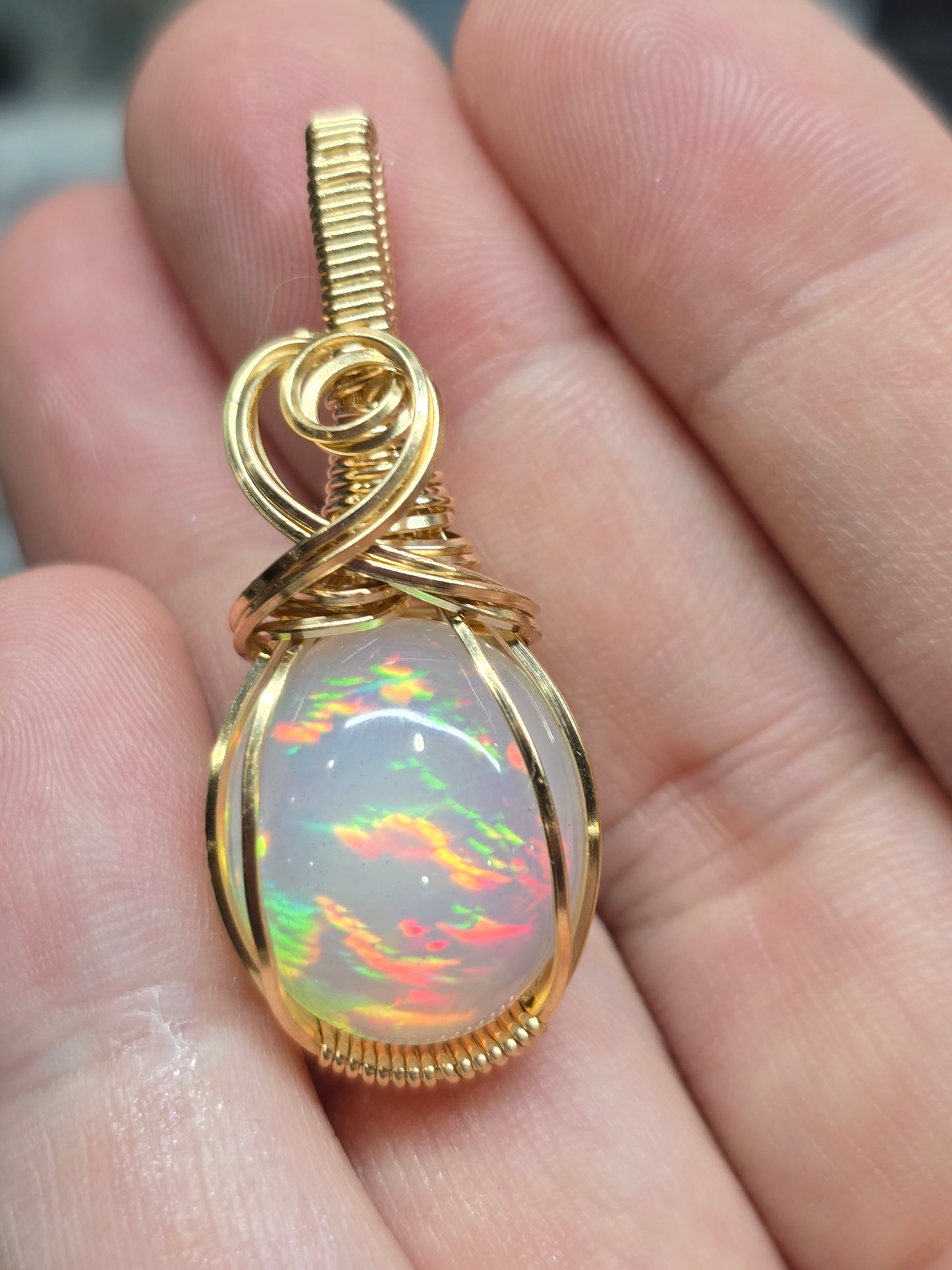 15ct Honeycomb Ethiopian opal