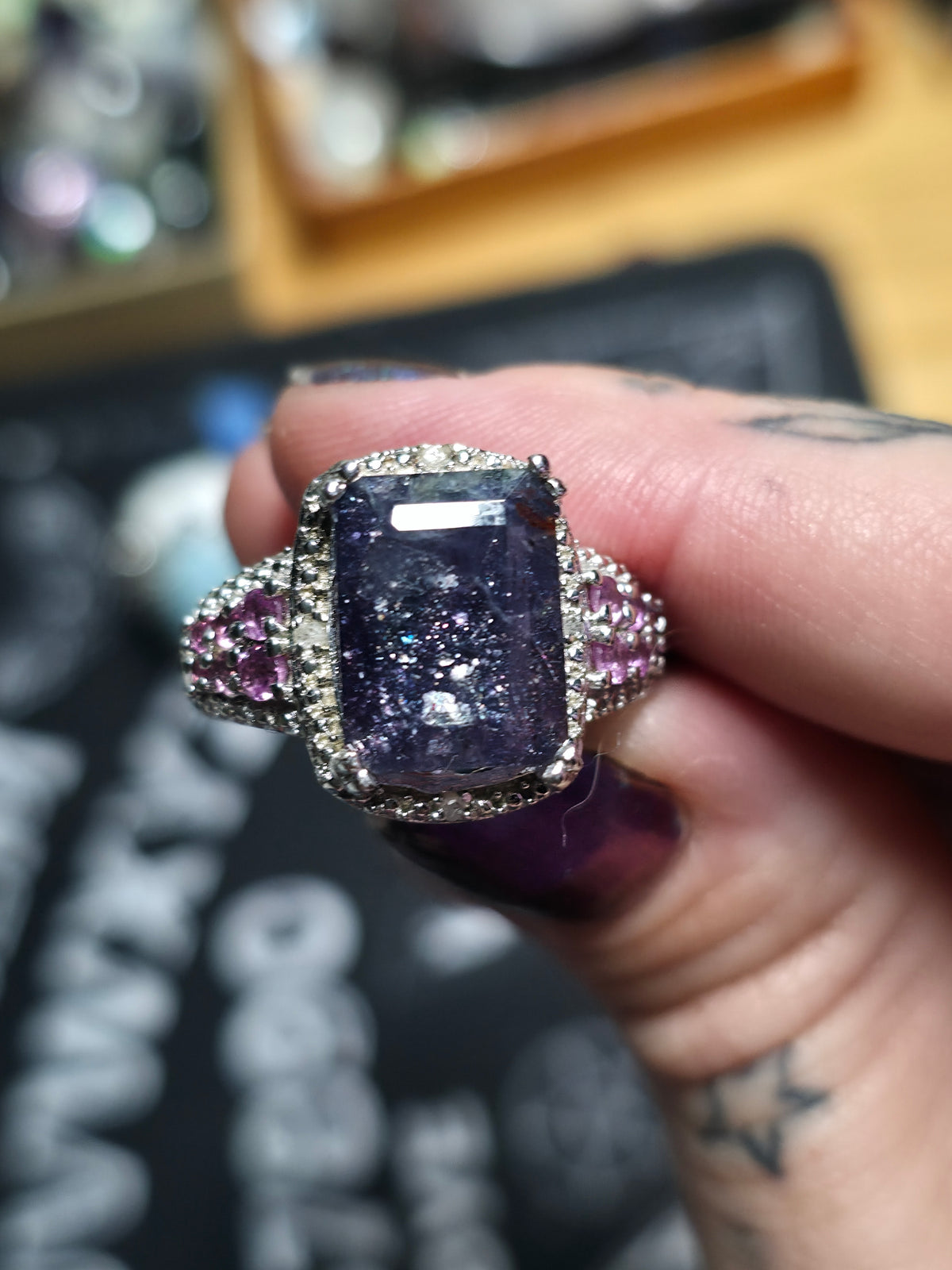 Bloodshot iolite and rhodolite size 8