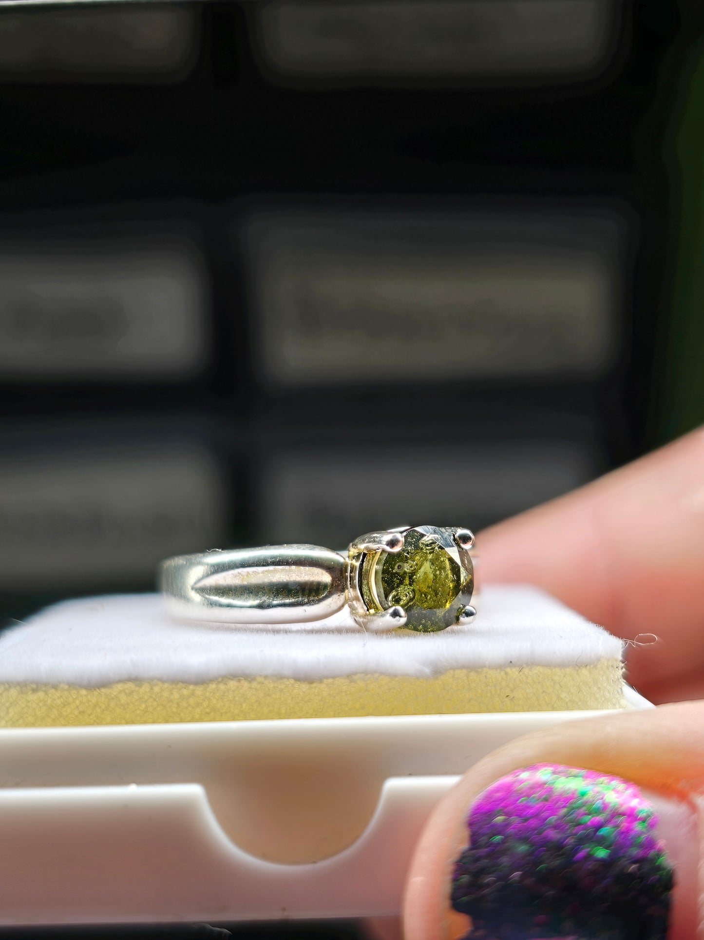 Size 6.5 moldavite