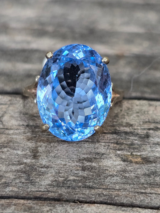 Size 5.5 blue fluorite
