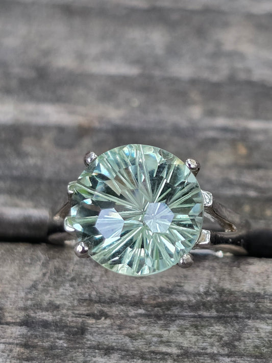Size 6 green amethyst