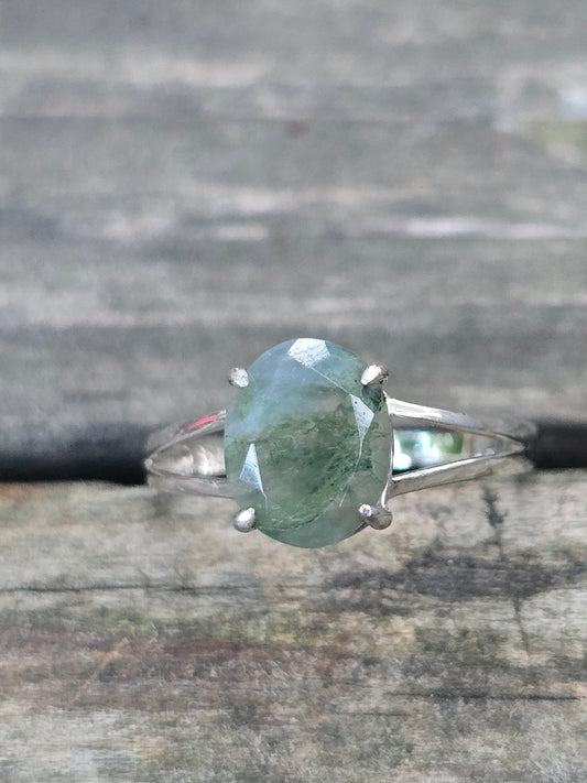 Size 7.5 moss agate