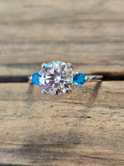 Moissanite & blue apatite size 6.5