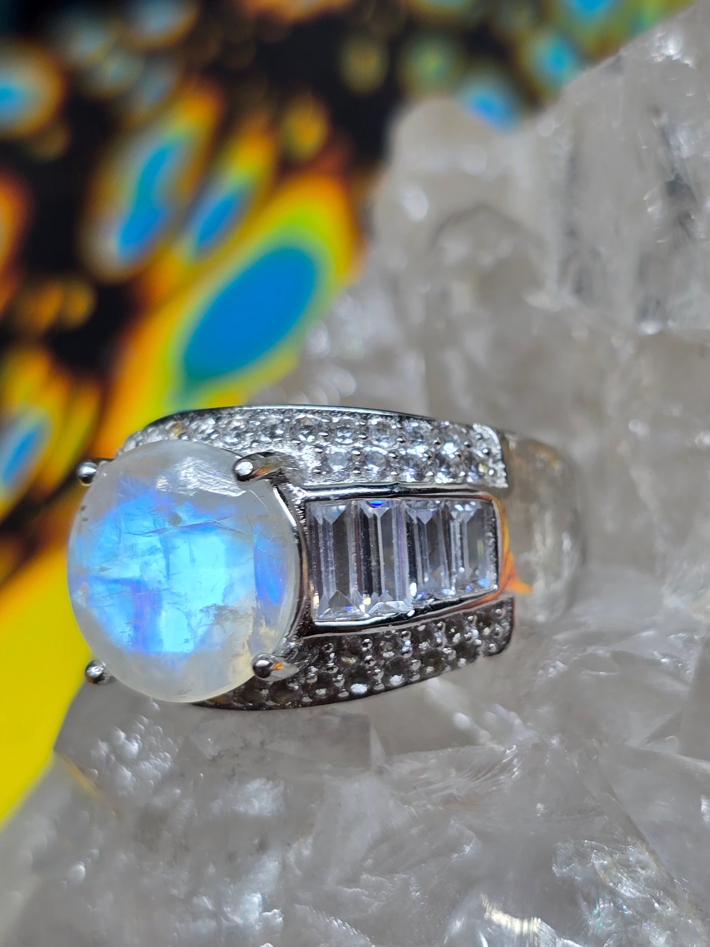 Rainbow moonstone & white topaz size 7.5