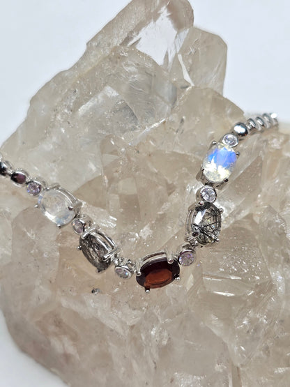 Vampire bracelet garnet, moonstone & black rutile