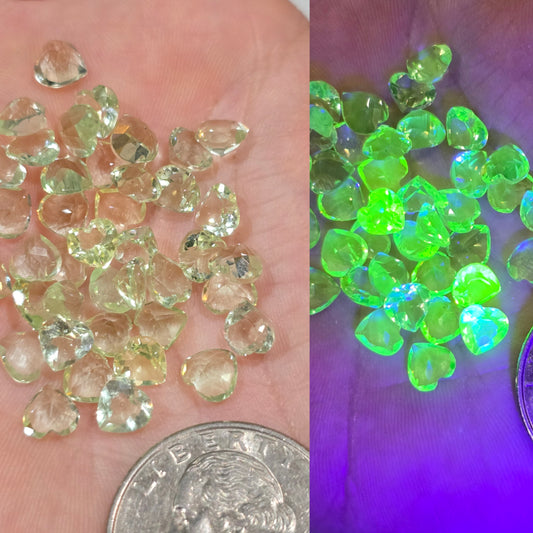 6mm uranium glass heart facet