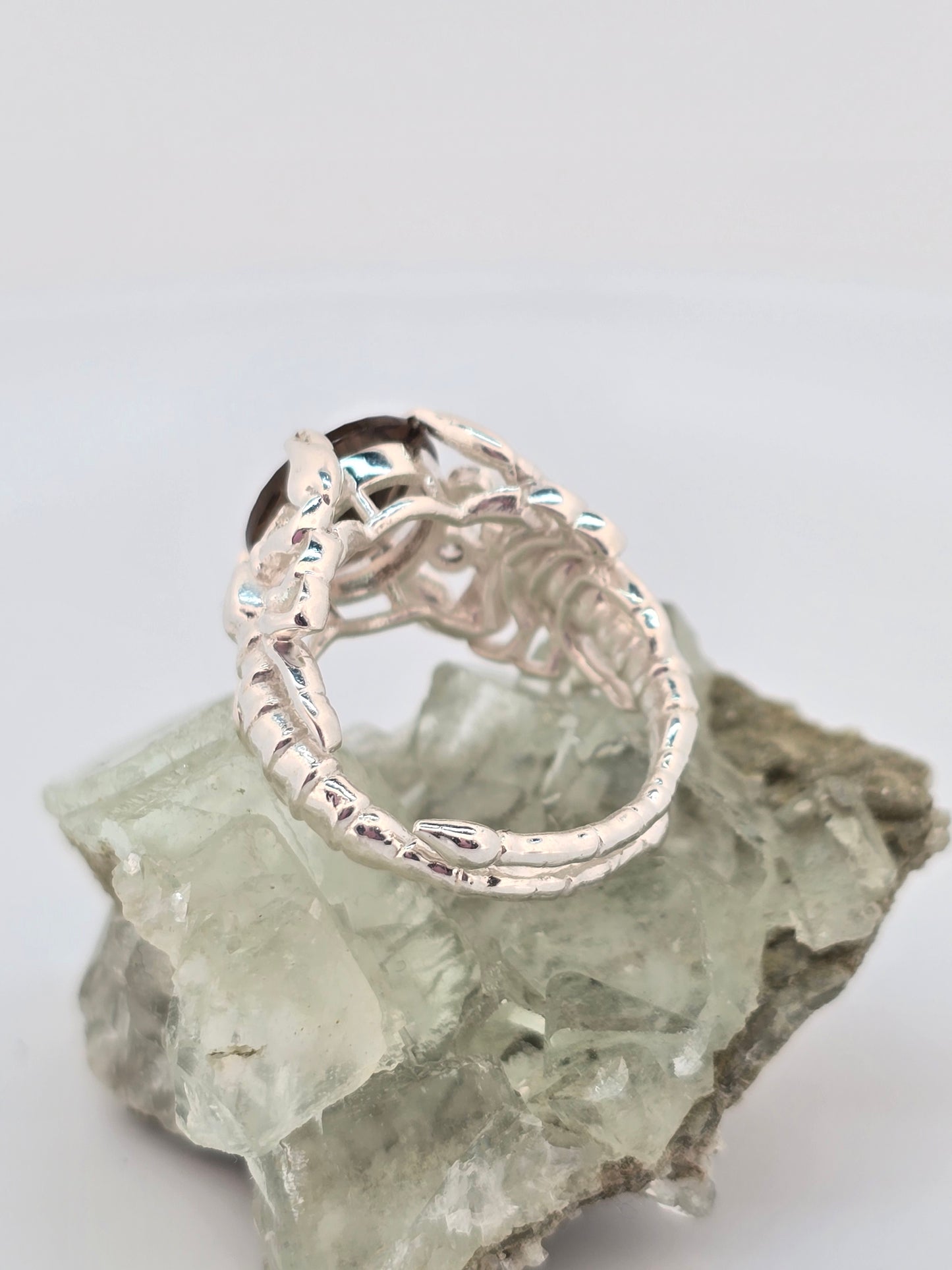 DUAL SCORPION BAND (semi adjustable)