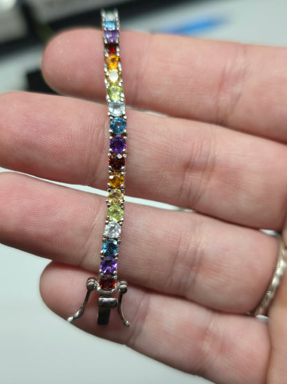 PRIDE LOVE BRACELET