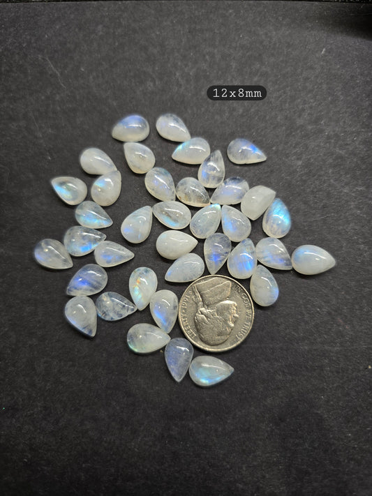 12x8mm Moonstone pear