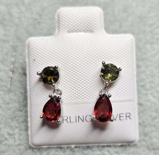Moldavite and garnet drop studs