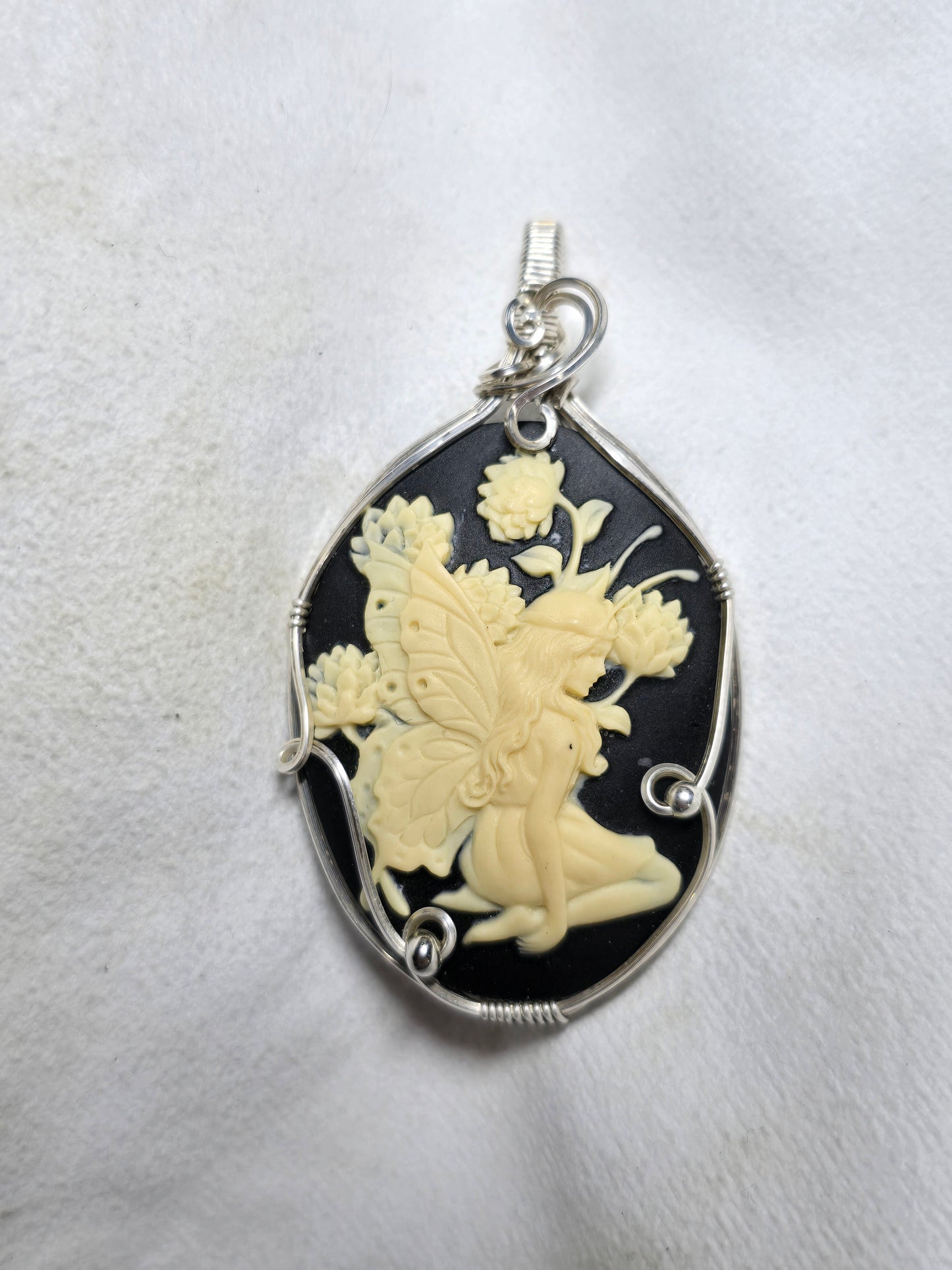 Fairy cameo in 925 sterling silver