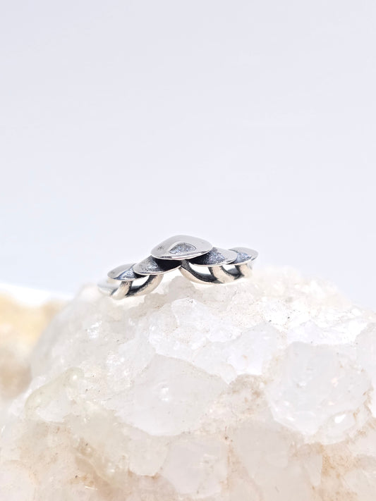 High resting mushroom ring
