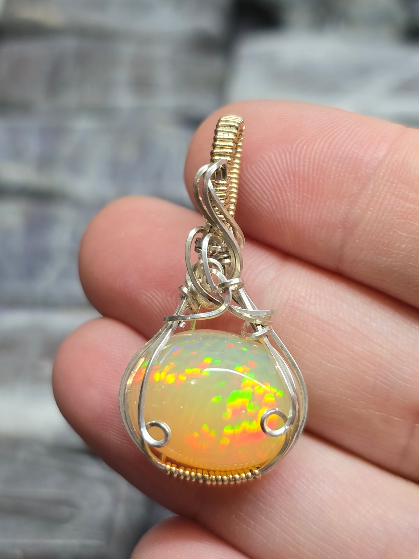 13ct honeycomb opal