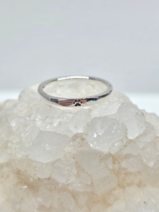 Tiny paw ring