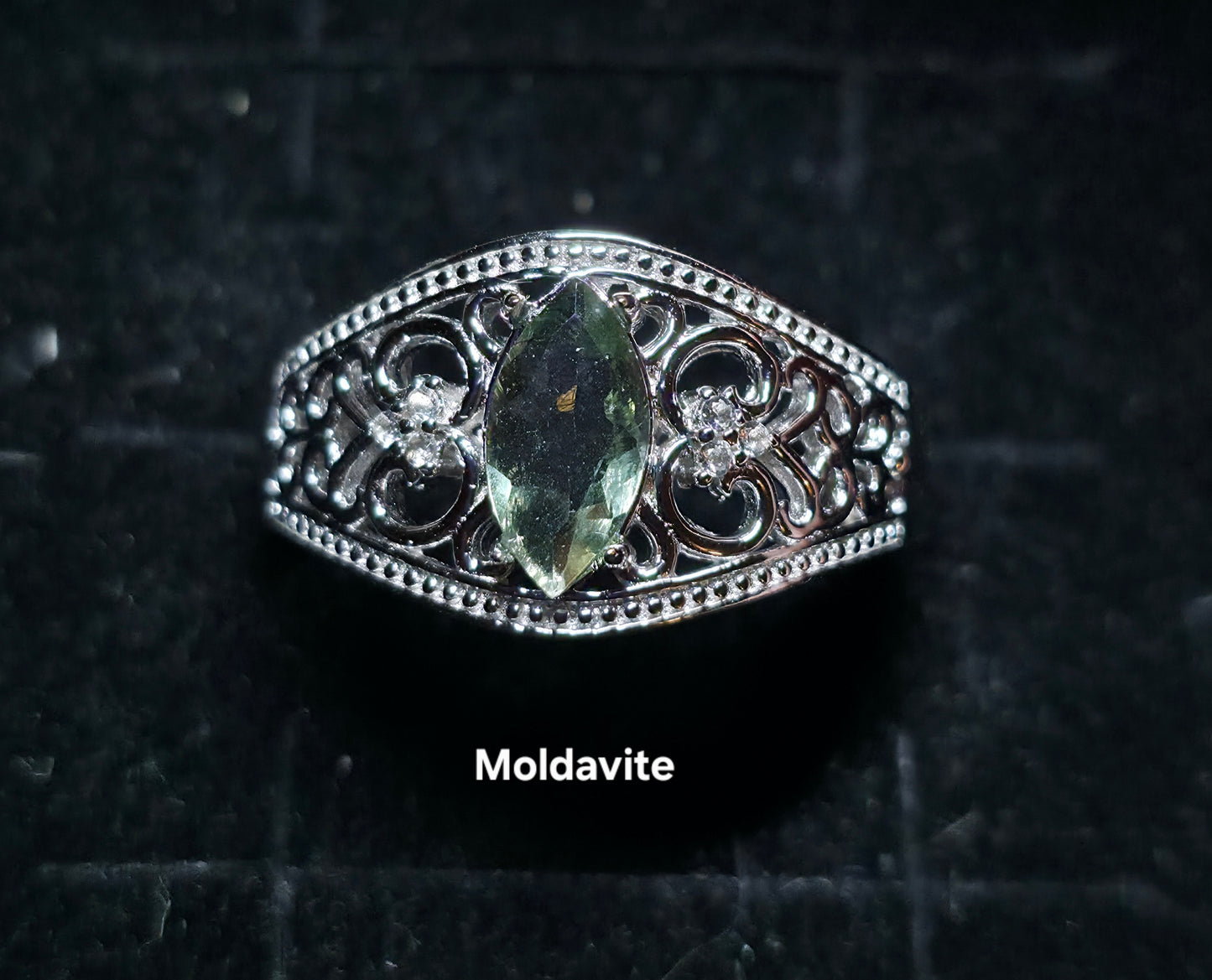 Script marquis. Size 5-12