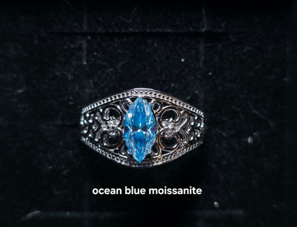 Script marquis. Size 5-12