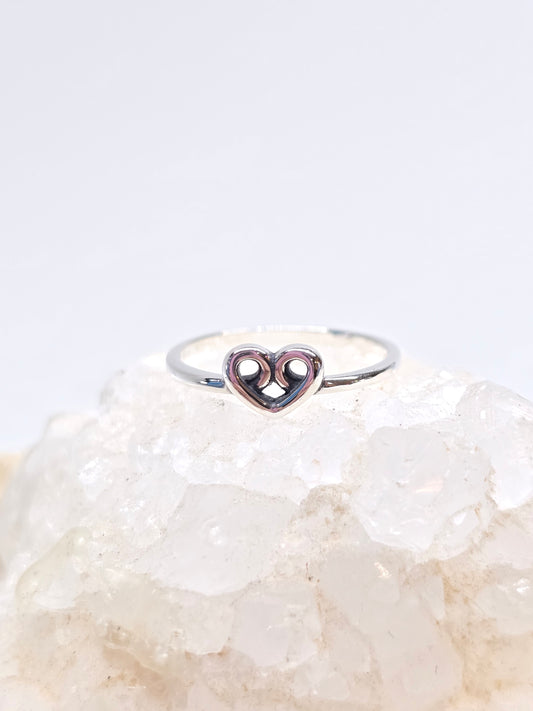 Dainty heart ring