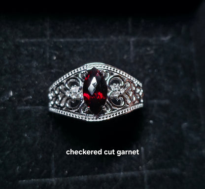 Script marquis. Size 5-12