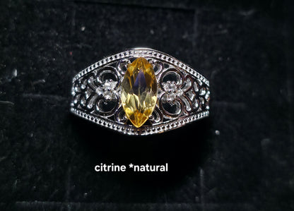 Script marquis. Size 5-12