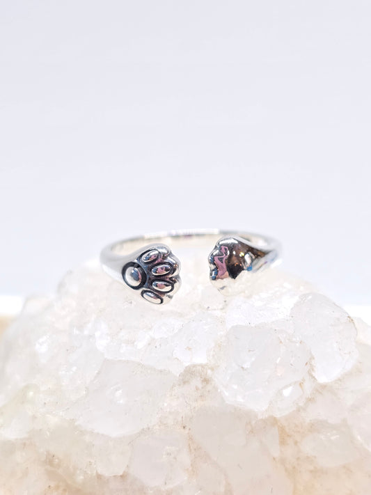 Double paw ring