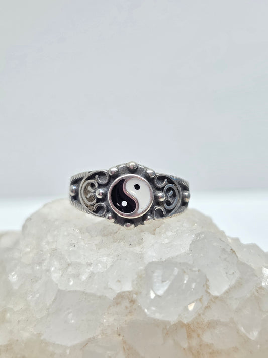 Yin& yang ☯️  ring