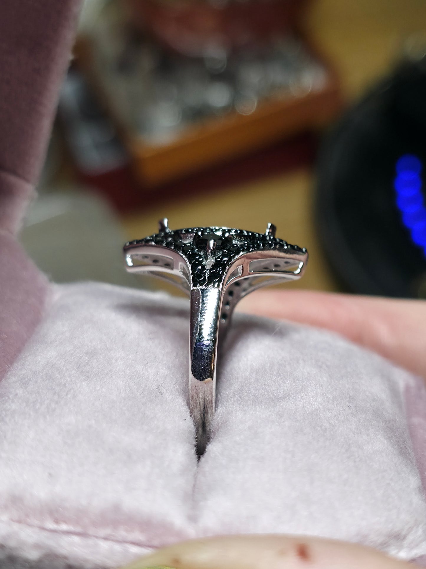 Moissanite & black spinel size 5-12