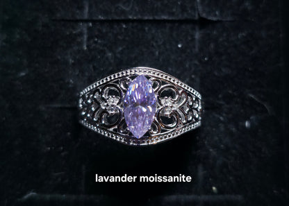 Script marquis. Size 5-12