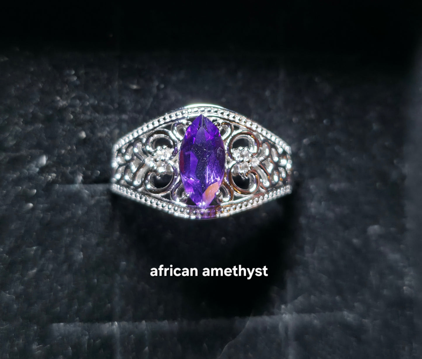 Script marquis. Size 5-12